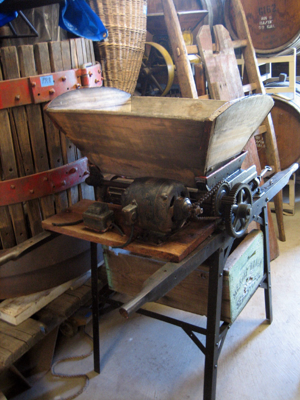 Early Wine Crusher/Destemmer with Motor Drive