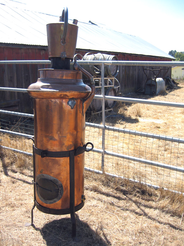 Vintage Copper Field Boiler - Vineyard Pest Control